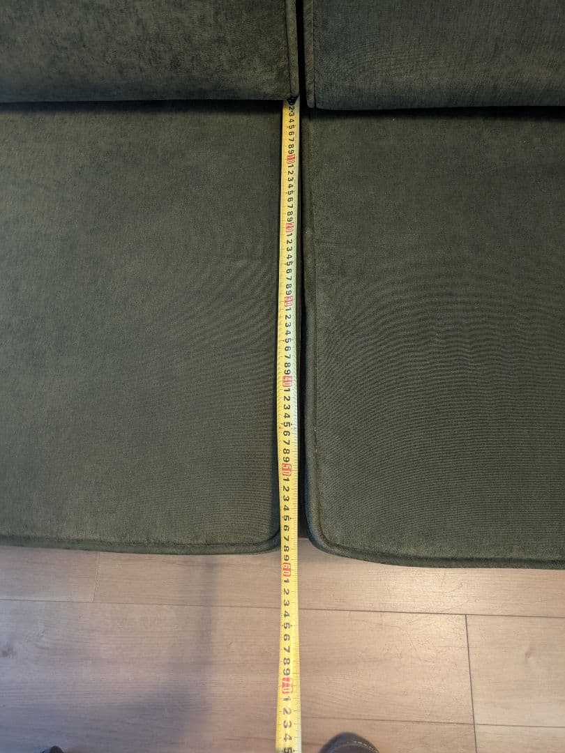 オリーブグリーン 3人掛けソファ 約180cm（おそらくウニコunico?）