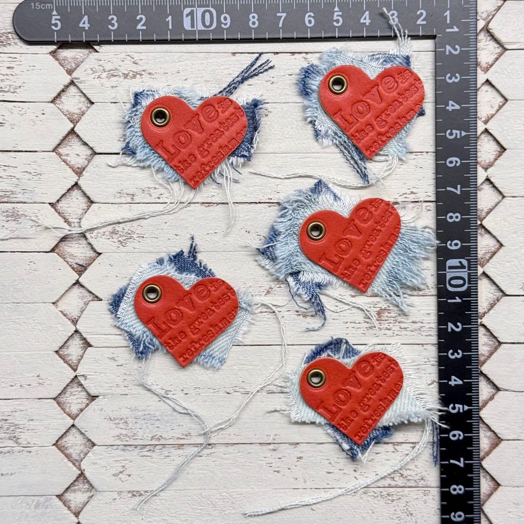 836 レザータグ 革タグ ハートチャーム デニムリメイク 赤 5個セット