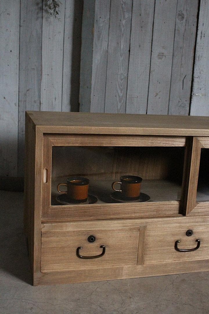 古いガラス戸棚×木製小引き出し3杯　ローチェスト　食器棚　古家具