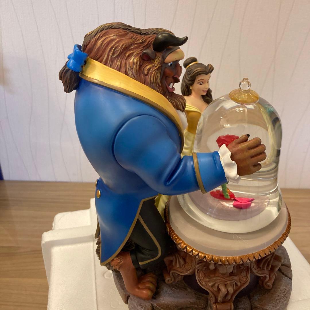ディズニー　スノーグローブ美女と野獣