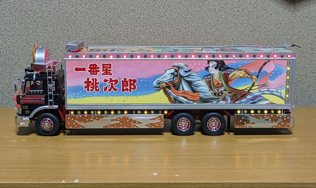 トラック野郎 一番星 ラジコン ☆ 男一匹桃次郎 - メルカリ