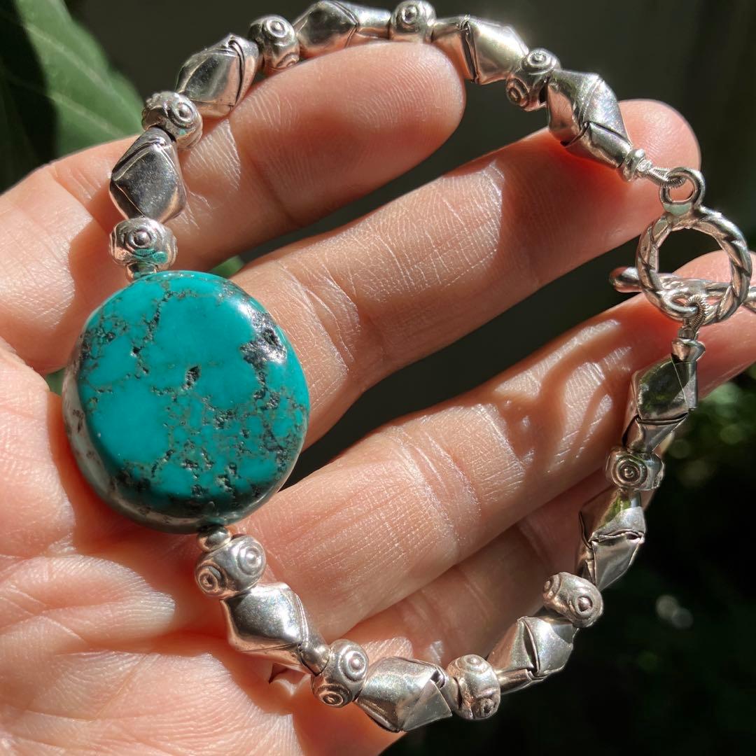 チベット・ターコイズ とカレンシルバーのシルバーブレスレット