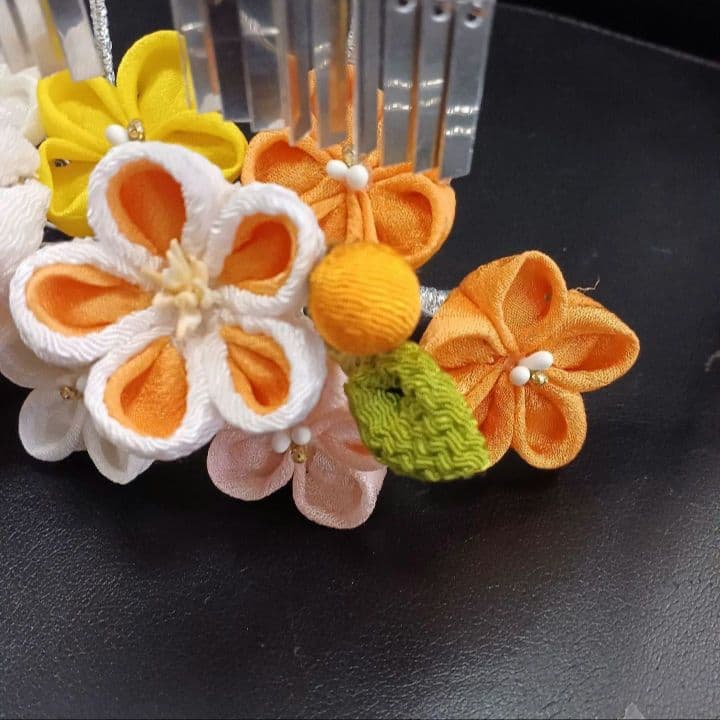 【新品】七五三　髪飾り　勝山かんざし２本　日本髪　つまみ細工 簪　ハレの日