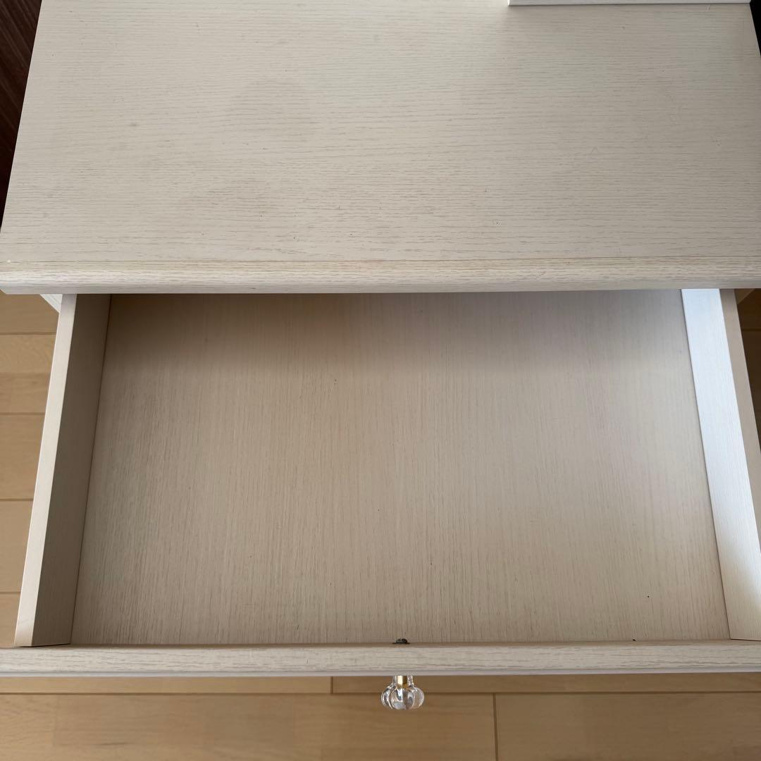 ニトリ　ドレッサー　椅子は付きません(フェリベーネ FEL1360 WH)