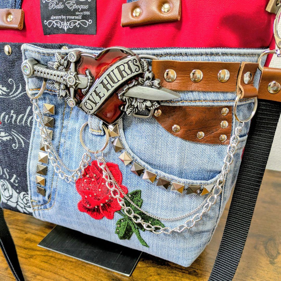 デニムリメイク 2wayトート｜薔薇×バタフライ刺繍・ポケットたくさん・底鋲付き