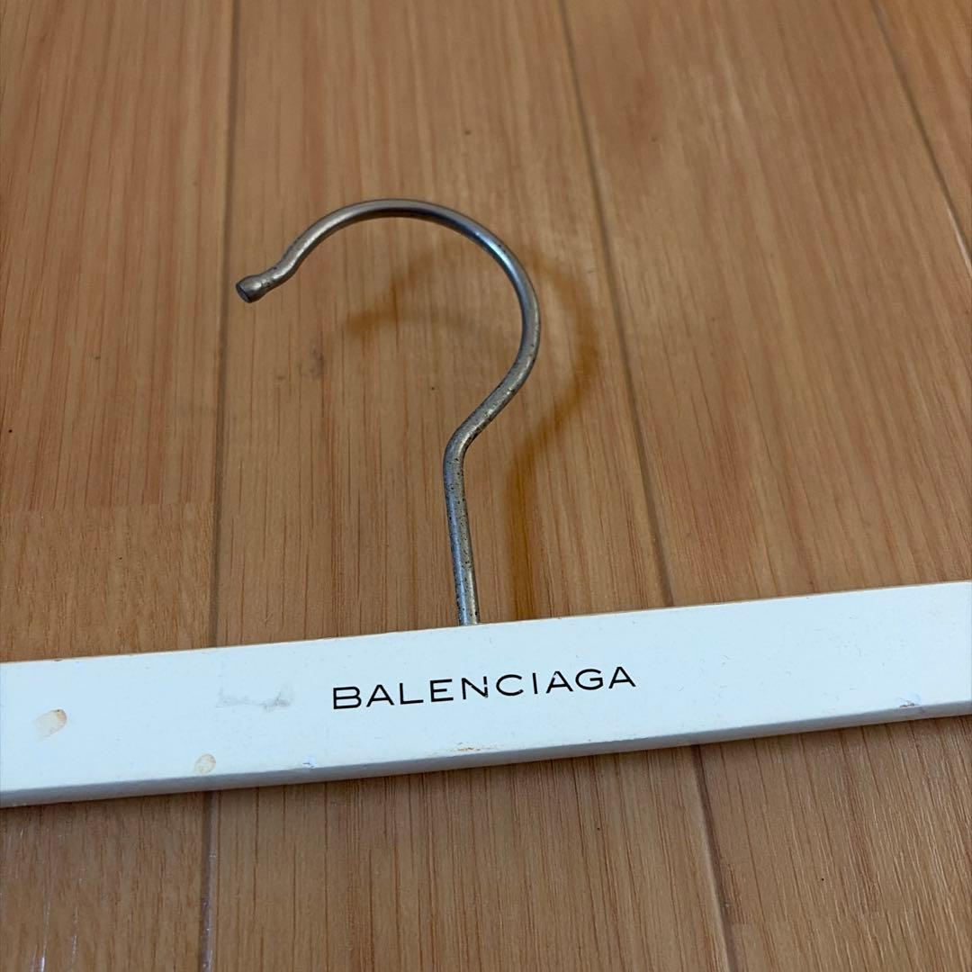 新品 非売品 純正 BALENCIAGA バレンシアガ パンツハンガー 1本 - メルカリ