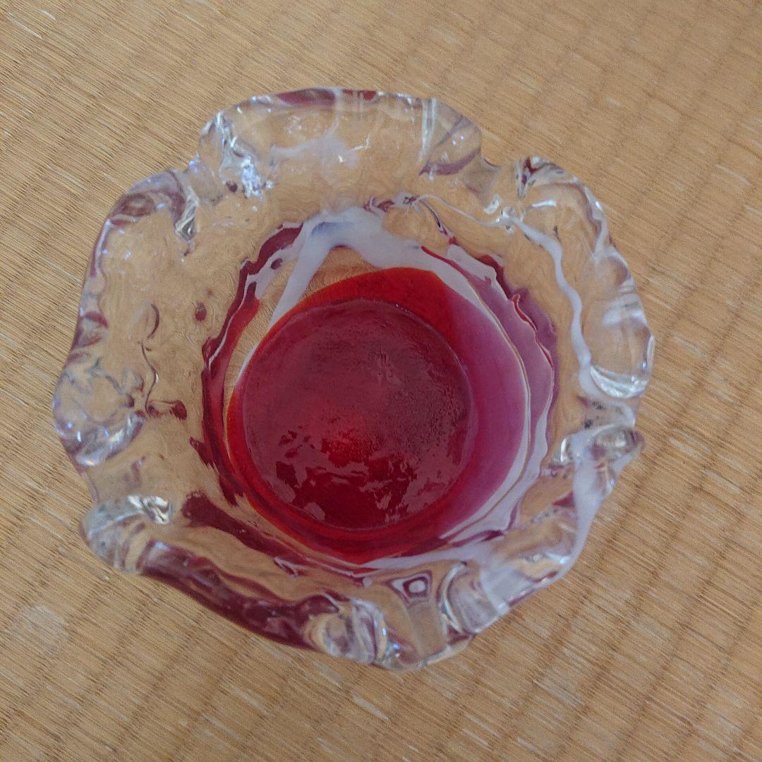 赤と透明のフリルエッジ灰皿ガラスアンティークレア