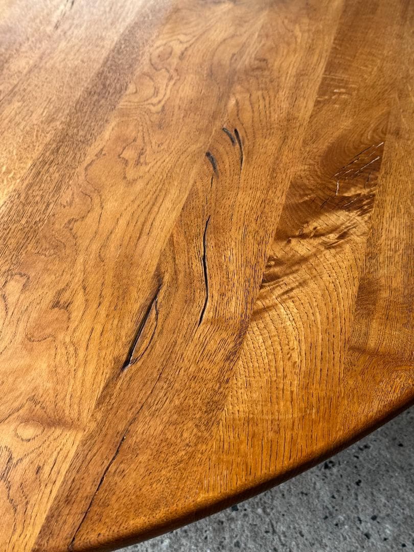 半円形リビングテーブル　３本脚　オーク無垢材　オイルメンテナンス済み