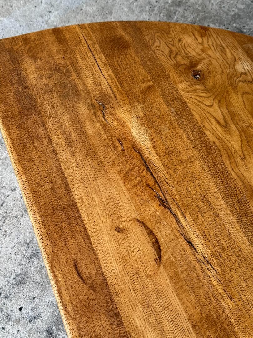 半円形リビングテーブル　３本脚　オーク無垢材　オイルメンテナンス済み