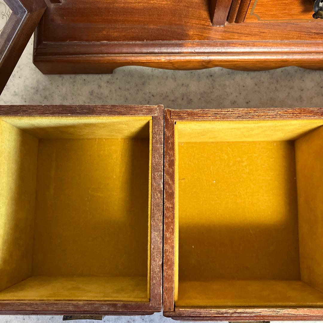 TOYO JAPAN オルゴール付　レトロ　アンティーク　アクセサリーケース