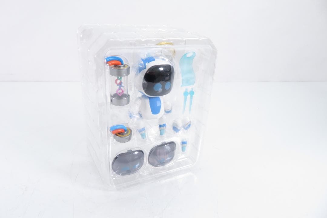 ほぼ新品（箱傷）】ねんどろいど ASTRO's PLAYROOM - メルカリ