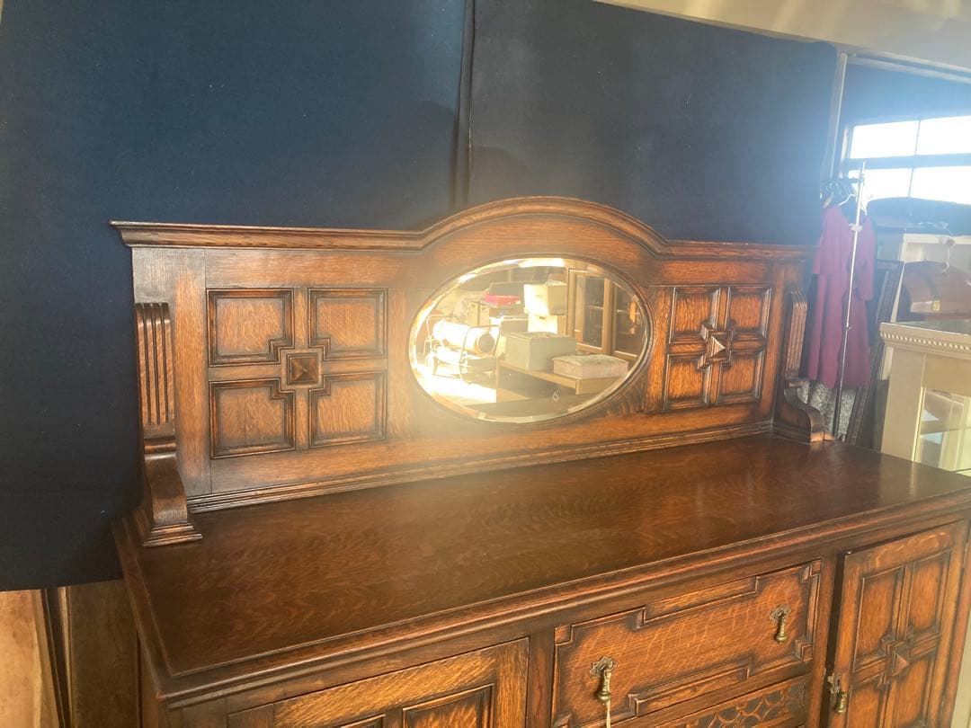 英国アンティーク　ミラーバックサイドボード