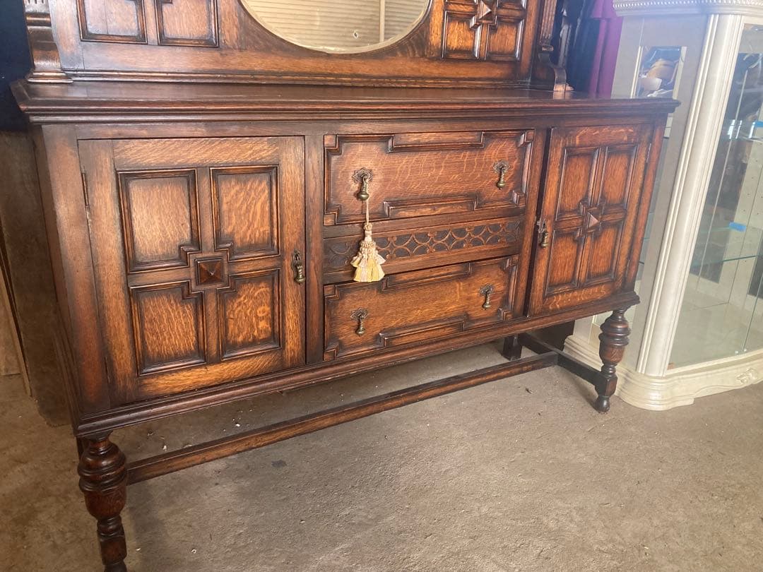 英国アンティーク　ミラーバックサイドボード