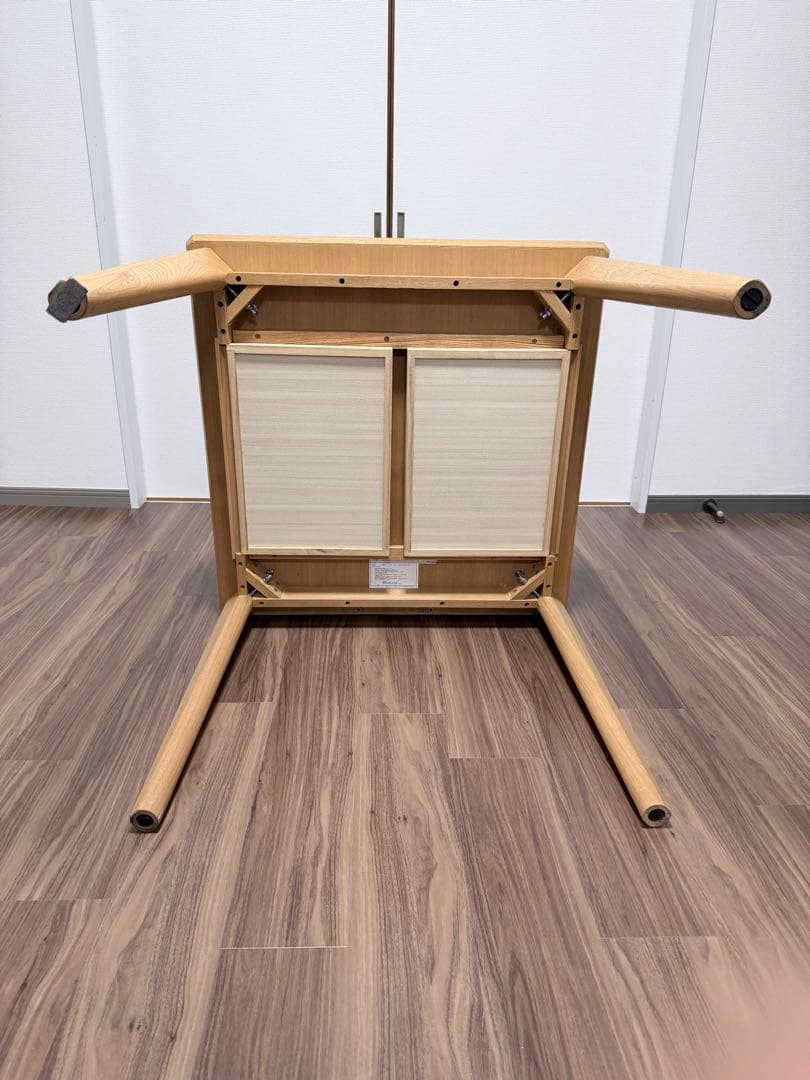 ニトリ 天然木タモ材 ダイニングテーブル 80×80cm - メルカリ