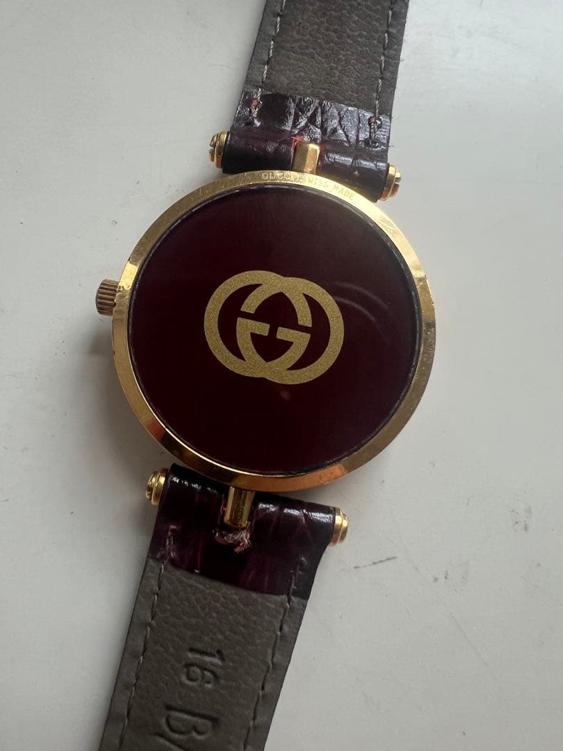 Gucci 腕時計　電池が切れています。