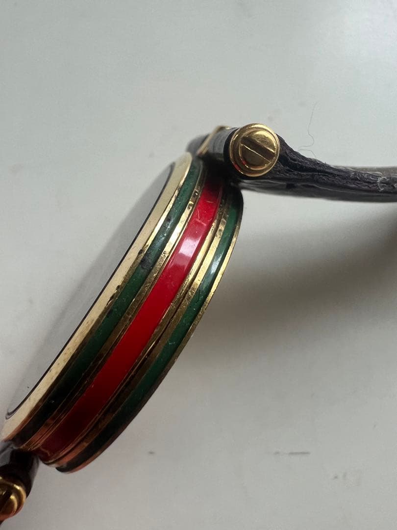 Gucci 腕時計　電池が切れています。