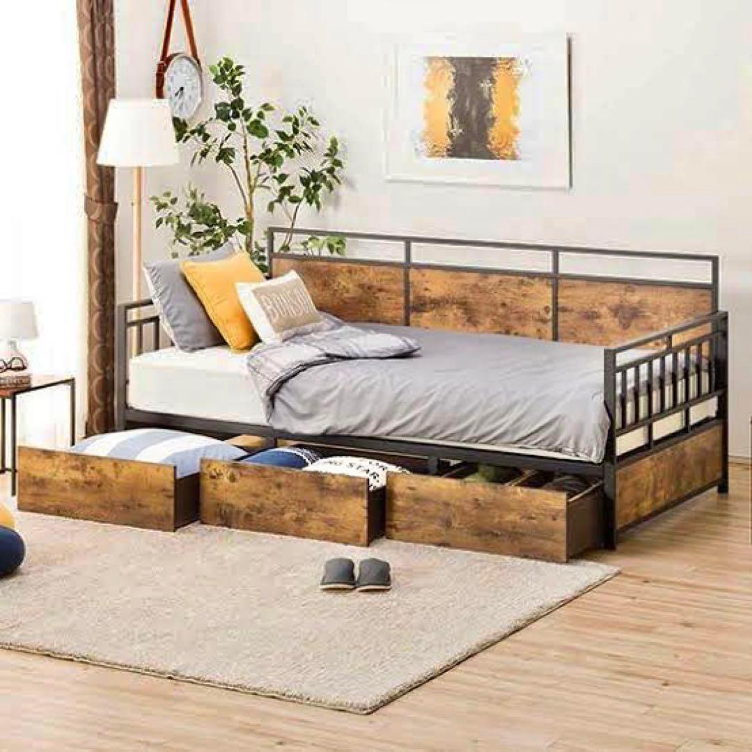 ニトリ　カウチベッド　ステイン