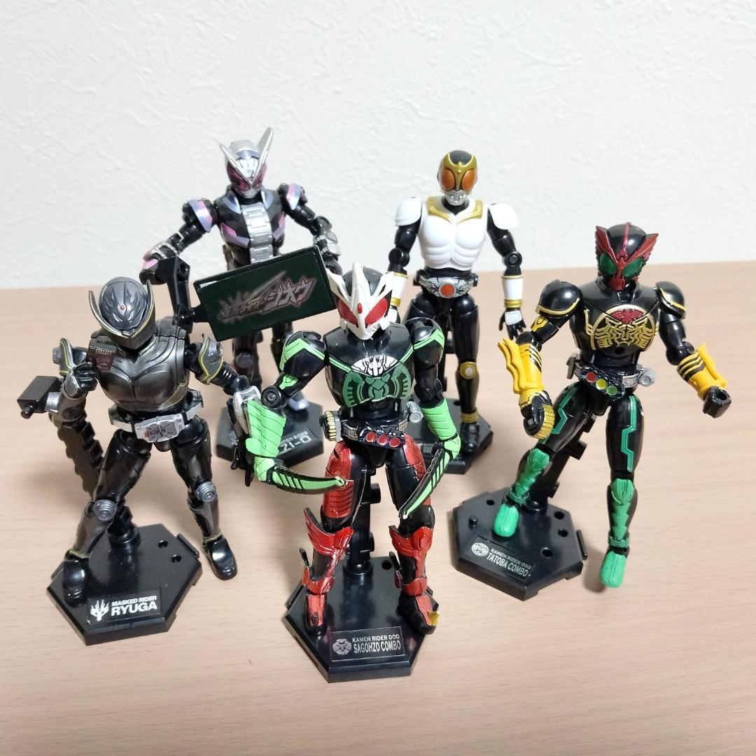 仮面ライダー装動 まとめ売り 本体36体 パーツ20個 JUNK 部品多数