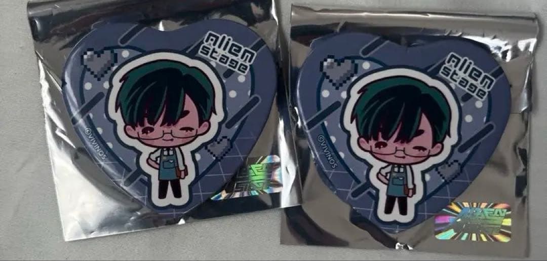 ALIEN STAGE イヴァン アニメイトカフェ 缶バッジ - メルカリ
