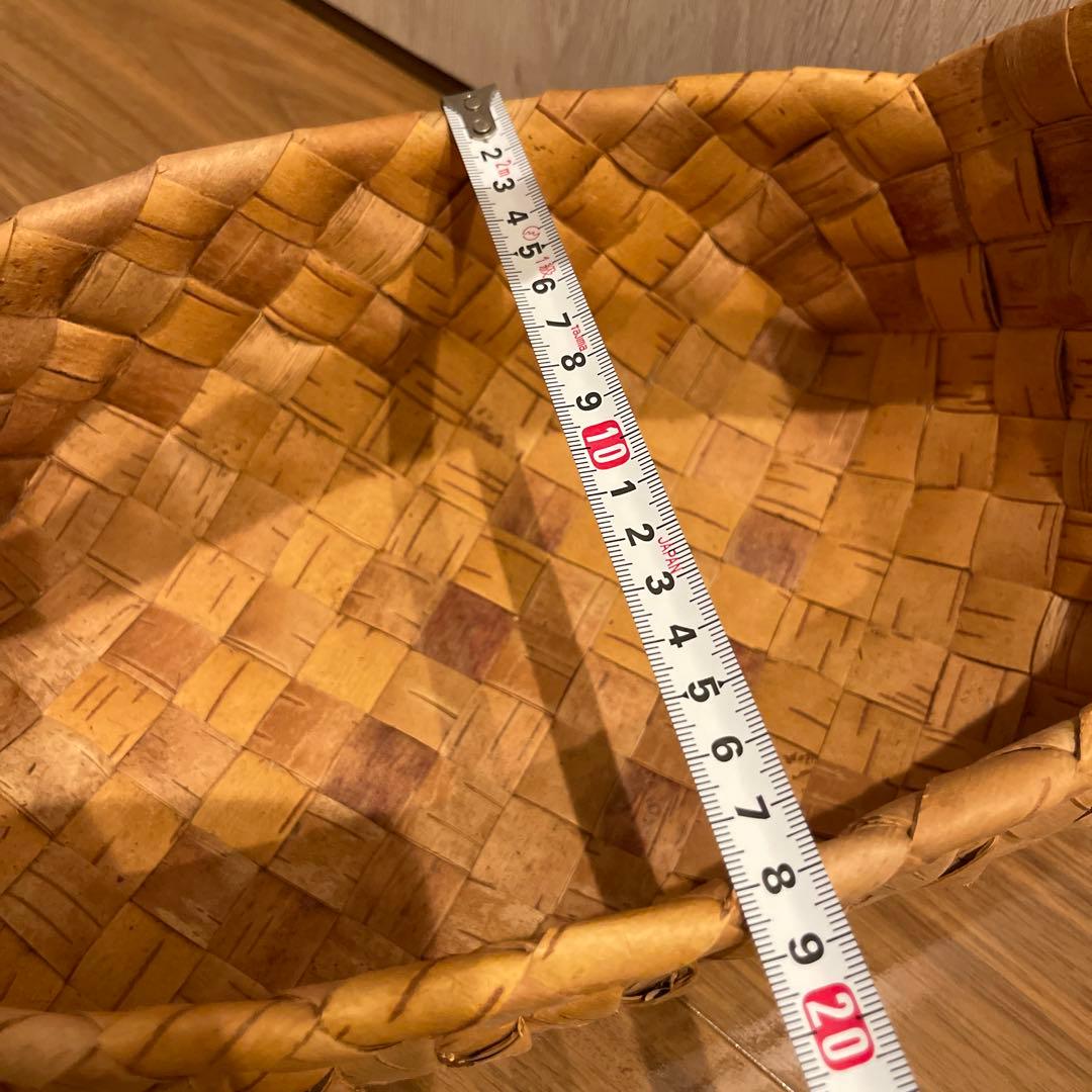 1点のみ！ロシア　白樺作家　イリーナ　ワンハンドルつきのかご　入荷は今後無し