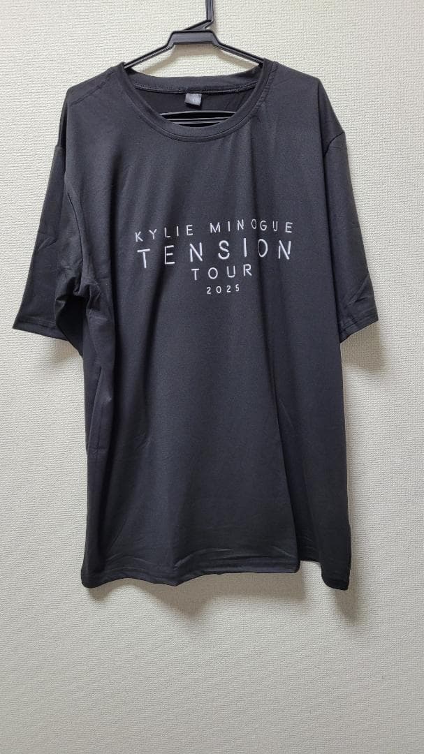 カイリーミノーグ】TENSION TOUR2025 TシャツL黒A KYLIE - メルカリ