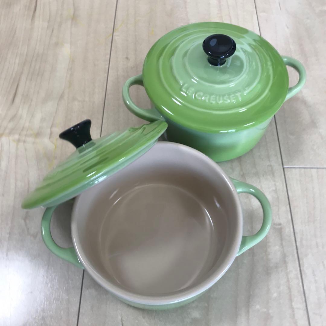 【再値下！】【新品未使用2個セット】ル・クルーゼ ミニココット10cm 専用箱付