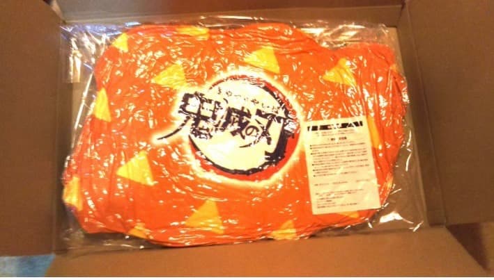 ローソン 土曜の丑の日企画 我妻善逸 ジャンボクッション 新