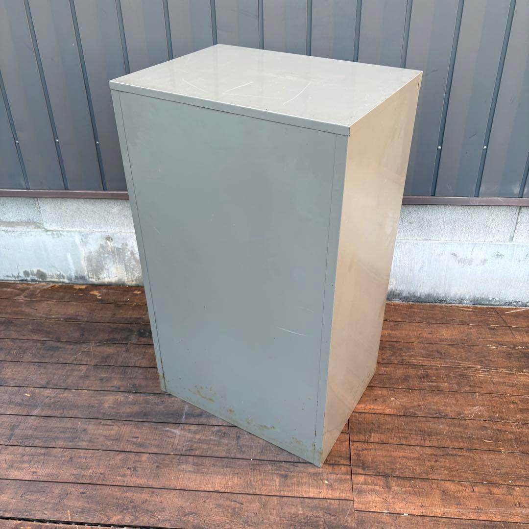 昭和レトロ コクヨ スチールキャビネット 鍵付き収納庫 引き出し付 書庫 グレー