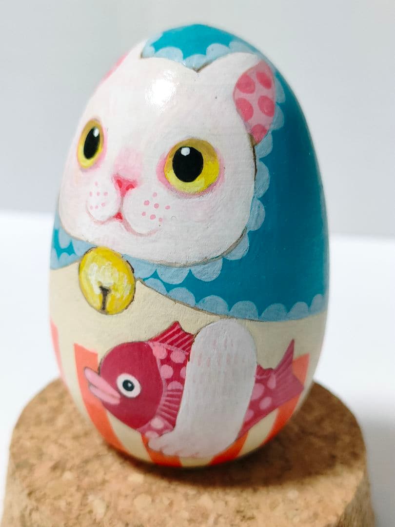 上野ここ　ねこたまご　白猫