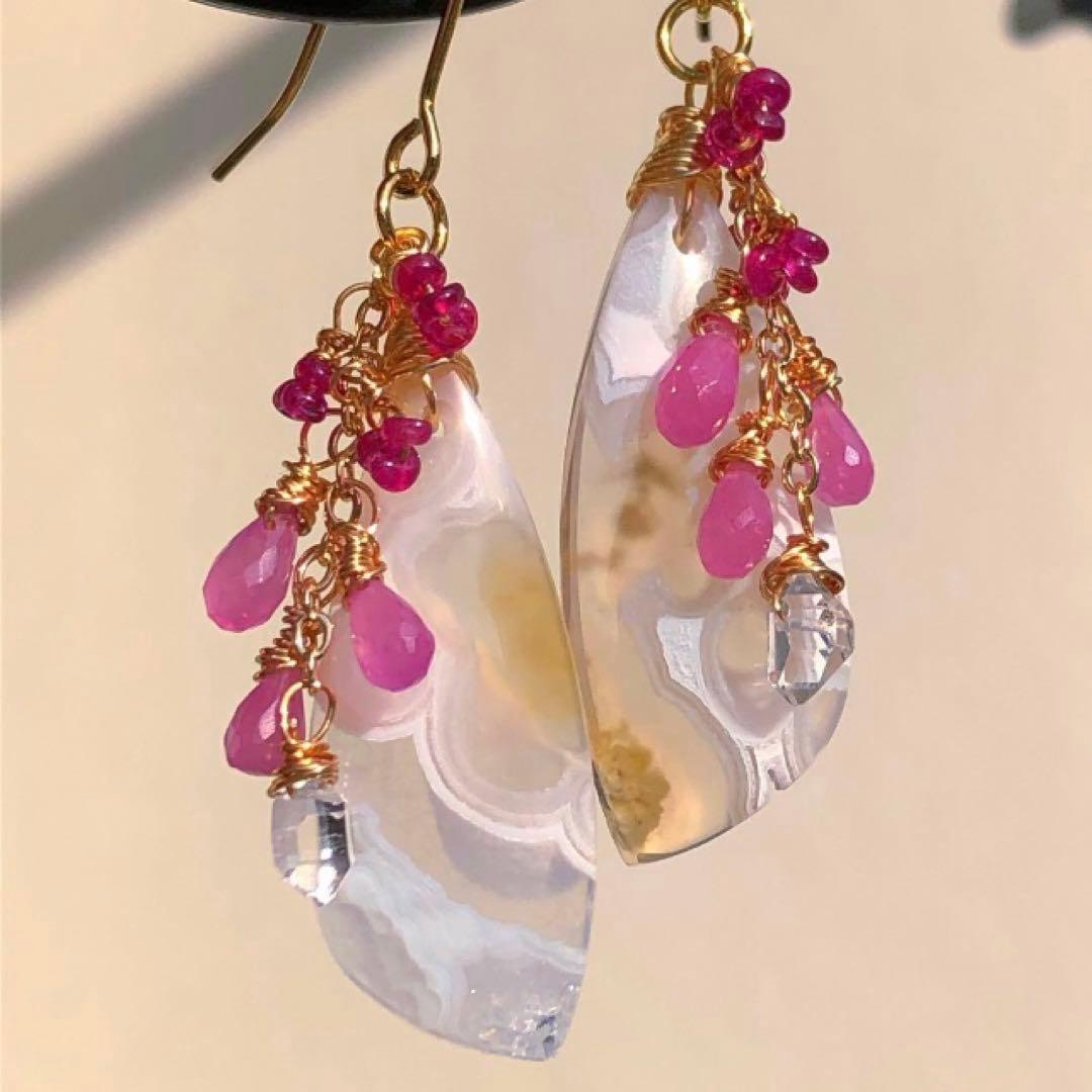 天然石B♡レア♡ホワイトアイアゲートのクリスマスピアス14kgf