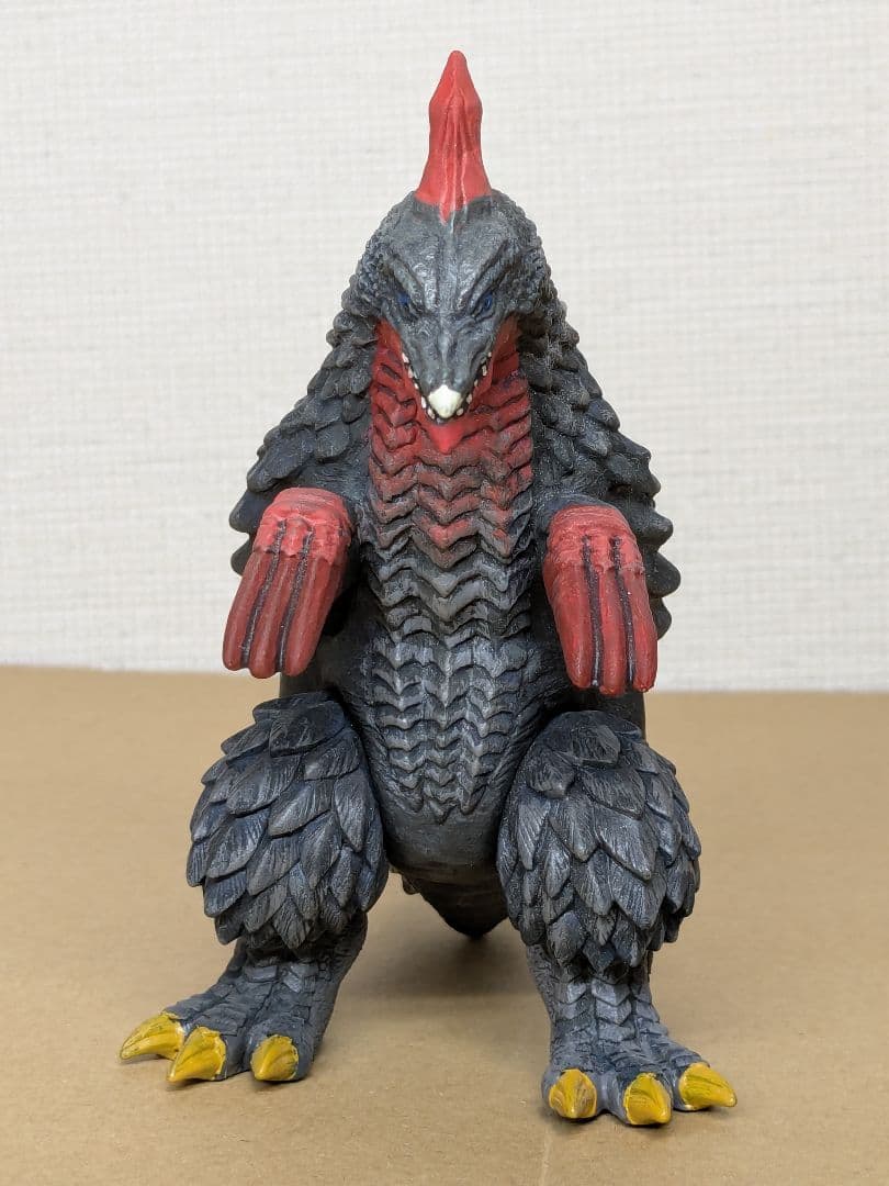 ウルトラマンオメガ テリジラス ソフビ 塗装版 - メルカリ