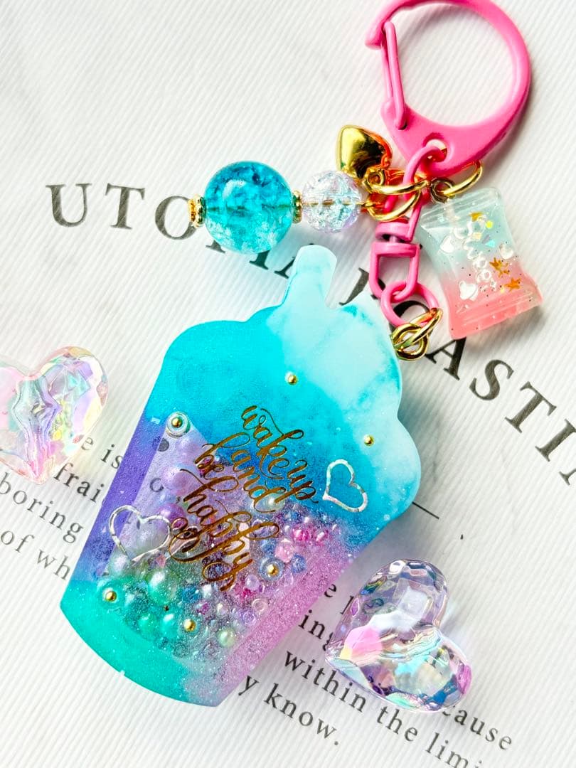 シャカシャカキーホルダー　鮮やか色きらめきドリンクシェイカー