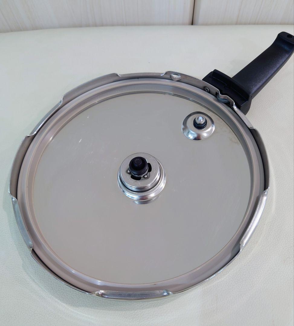 Fissler vitavit　圧力鍋　4.5L