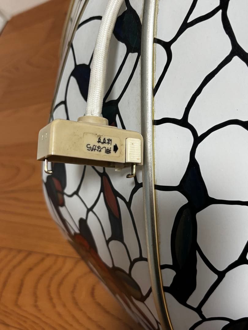 天井照明　ステンドグラス風 花柄ペンダントライト　レトロ