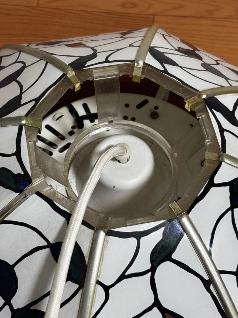 天井照明　ステンドグラス風 花柄ペンダントライト　レトロ