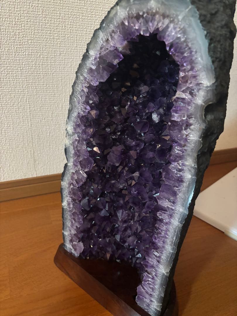 アメジストドーム（カペラ）台座つき