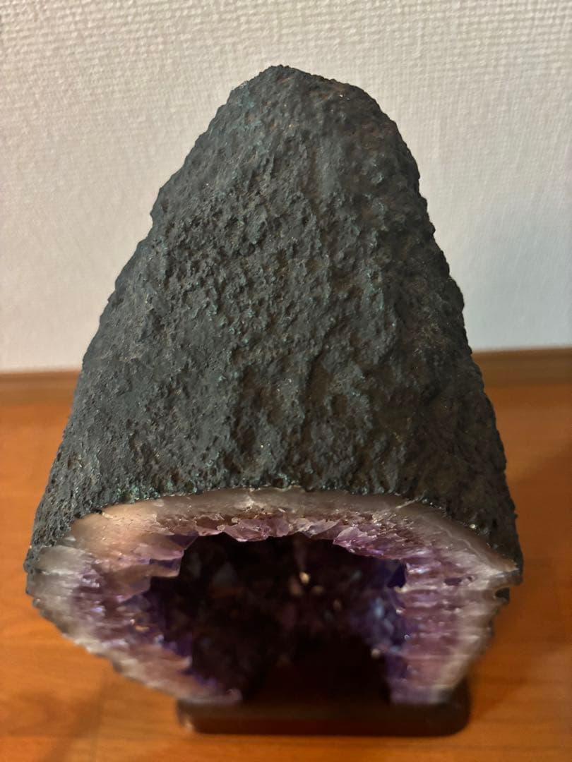 アメジストドーム（カペラ）台座つき