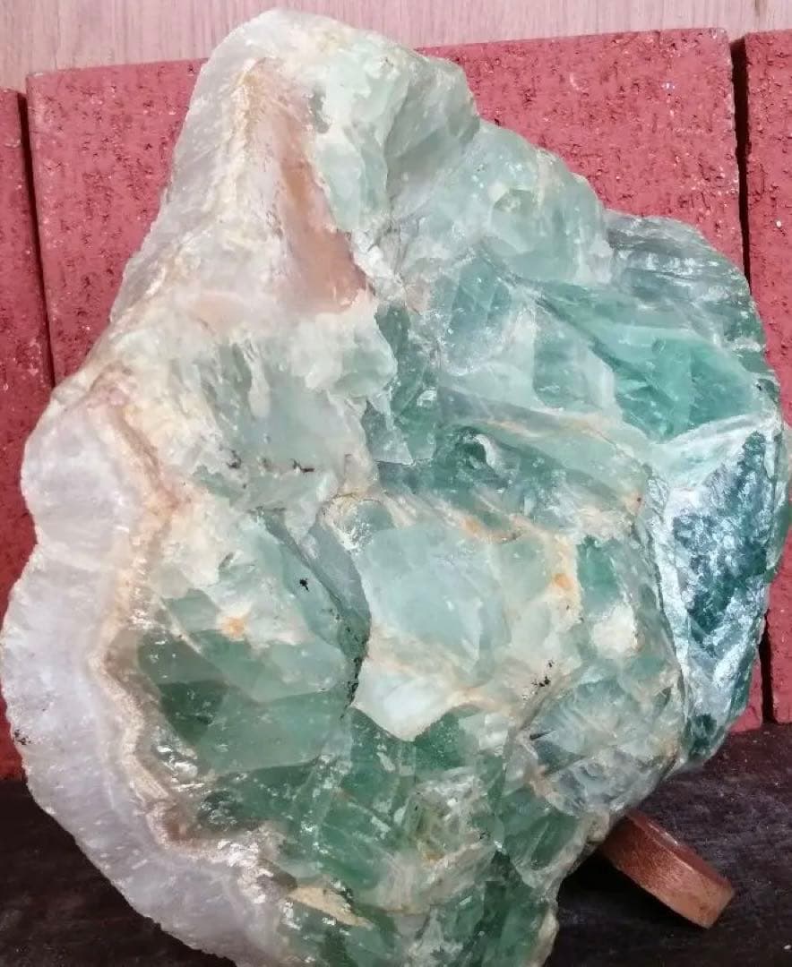 【超希少!!!】水晶フローライト　6.7kgーtot036