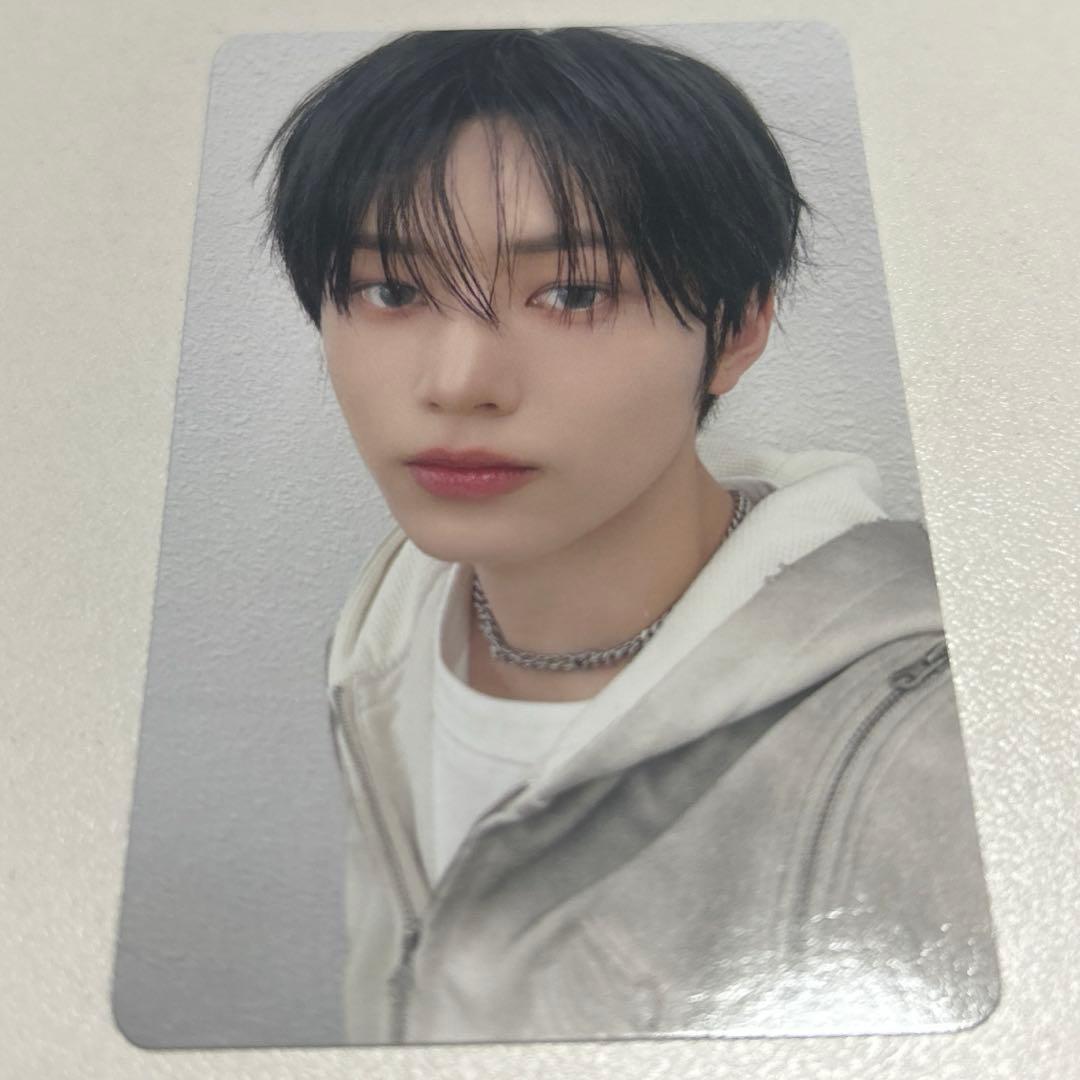 NouerA ヌエラ リン LIN 2枚セット - メルカリ