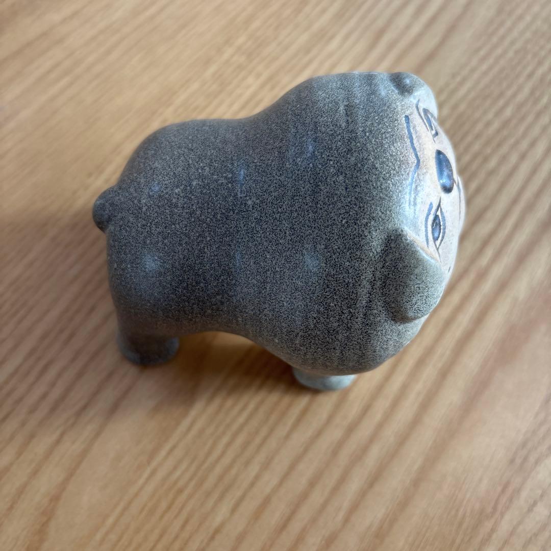 リサラーソン ブルドッグ　置物