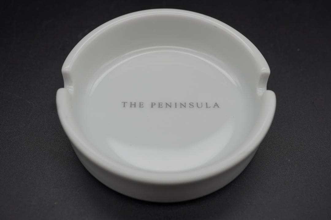 ザ ペニンシュラホテル香港の陶器灰皿　6枚