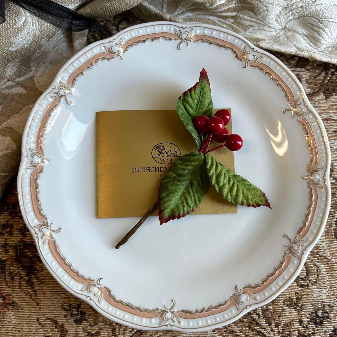 新品ドイツ製 HUTSCHENREUTHER ペールピーチ 美しいケーキプレート