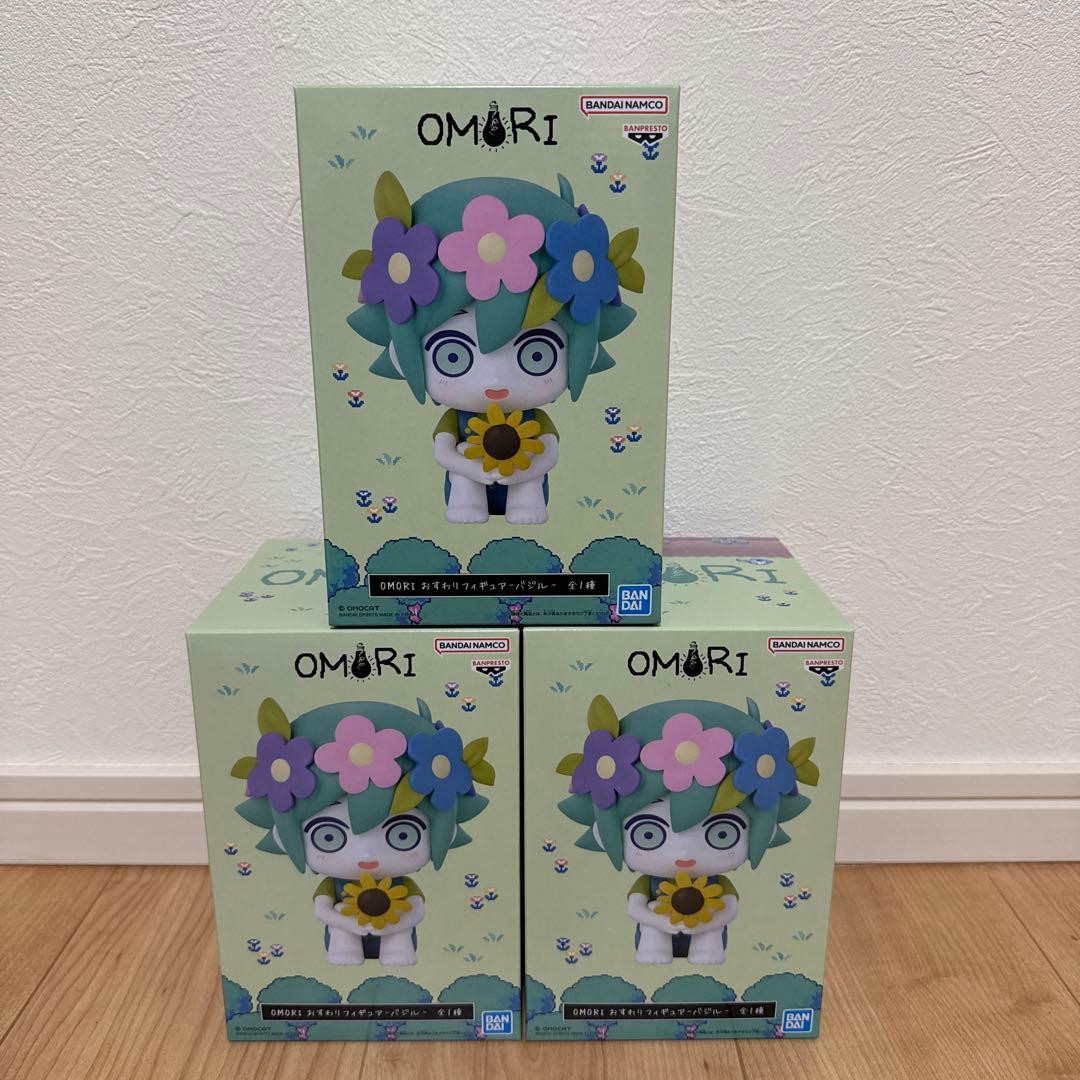 OMORI おすわりフィギュア バジル 3体 - メルカリ