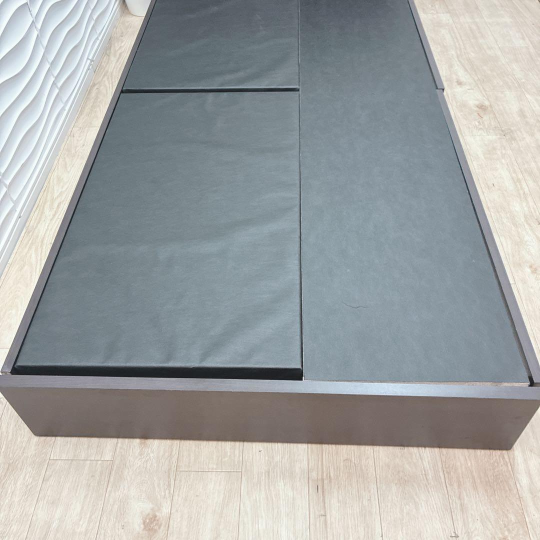 ◇大阪府 神戸市 配達料無料！◇ベッドフレーム◇シングル◇コンセント収納付き◇