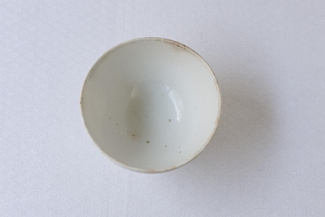 フランスアンティーク　19世紀　小花　レリーフ　ボウル　10.4cm