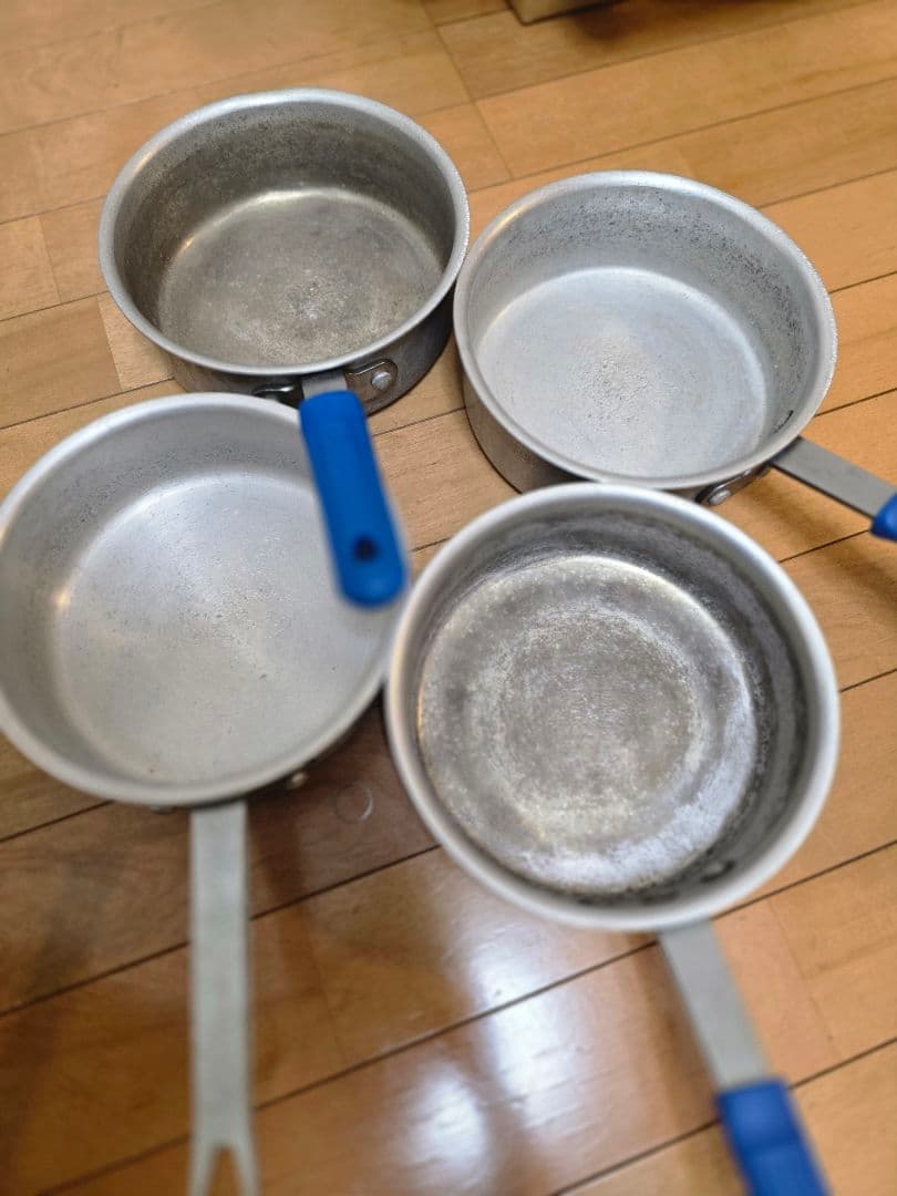アルミ製片手鍋4個セット　18cm