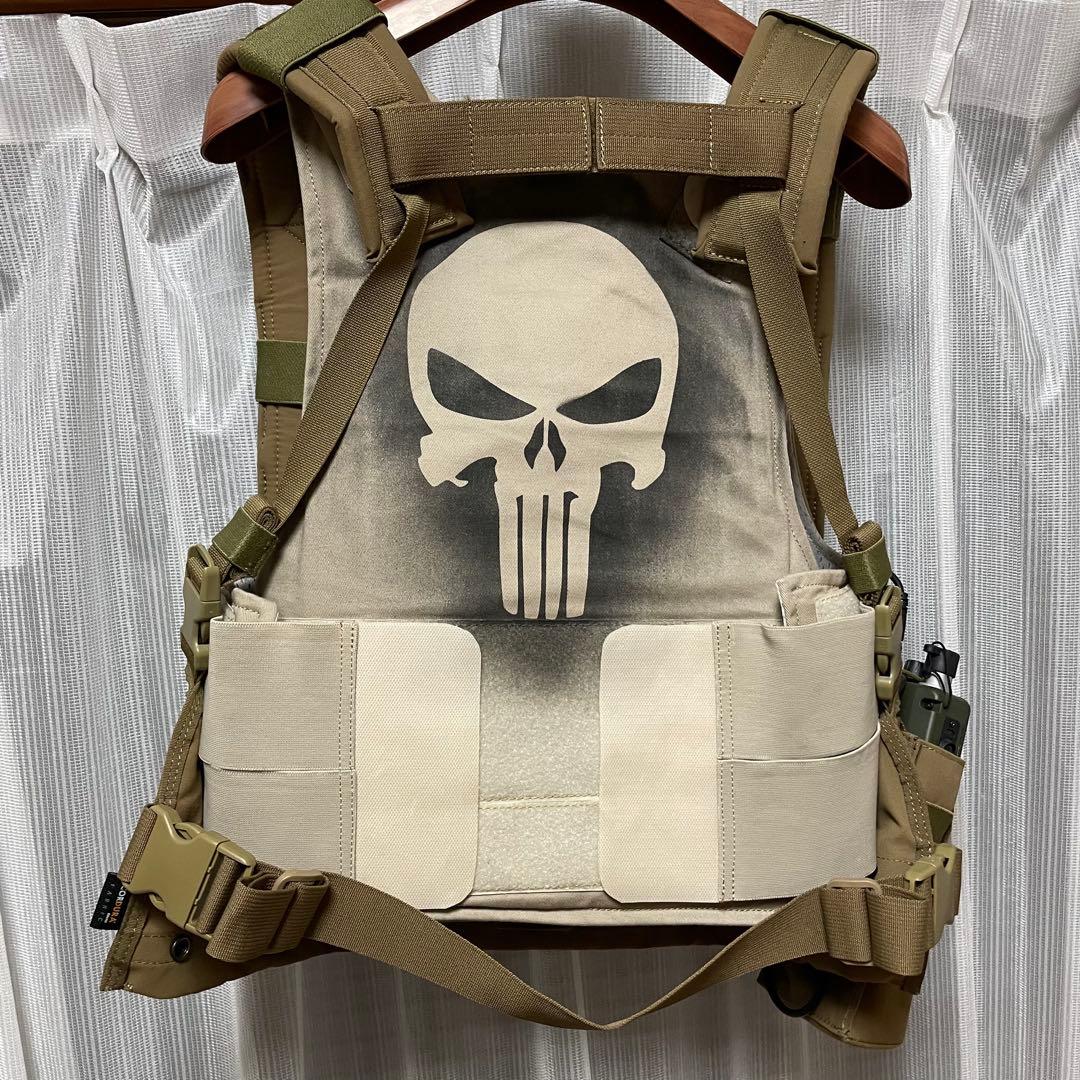 コーデュラ製カーキタクティカルベスト - メルカリ