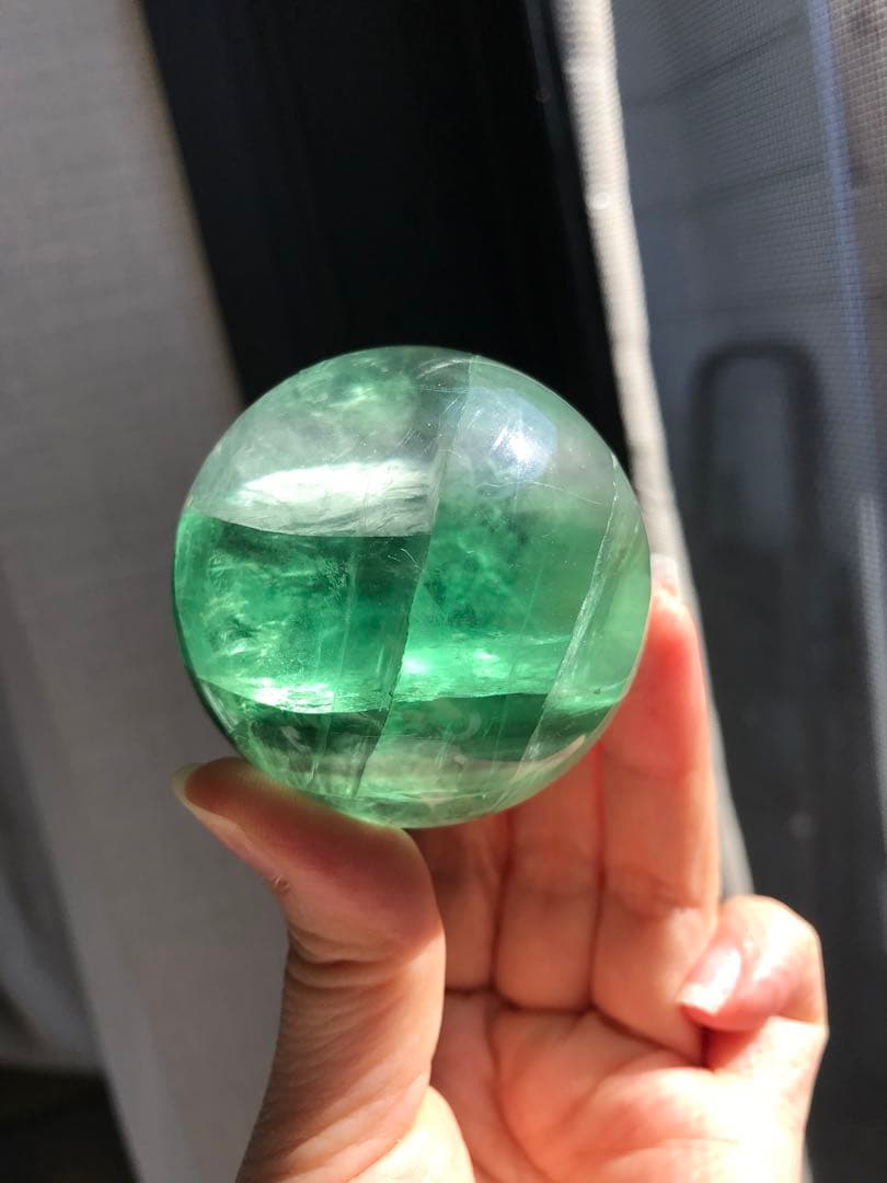 ☘️レア❤︎虹入り❤︎フローライト丸玉 スフィア　蛍石天然石　パワーストーン