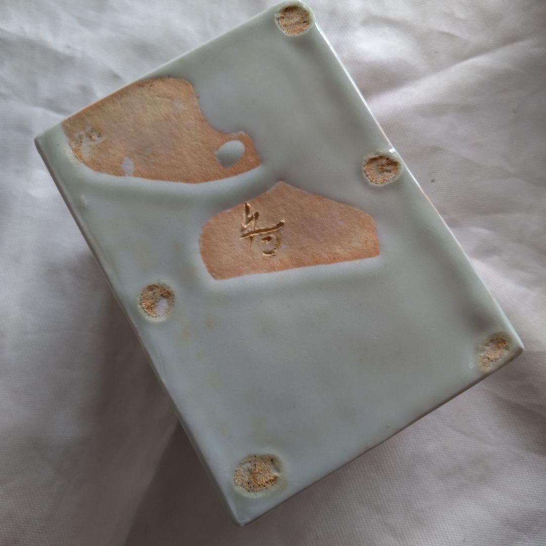 ☆ 14代柿右衛門 錦栗鶉文花瓶 目をひく一品です☆y294 2026年最新