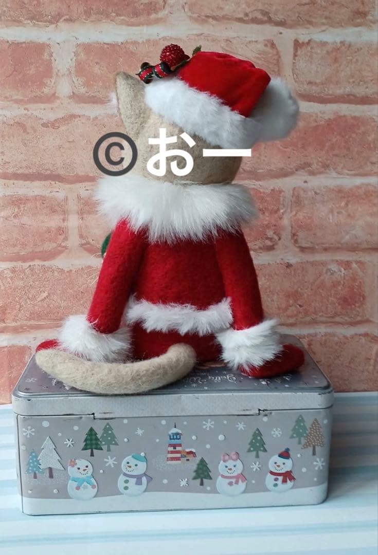 羊毛フェルト★猫　クリスマス　サンタクロース